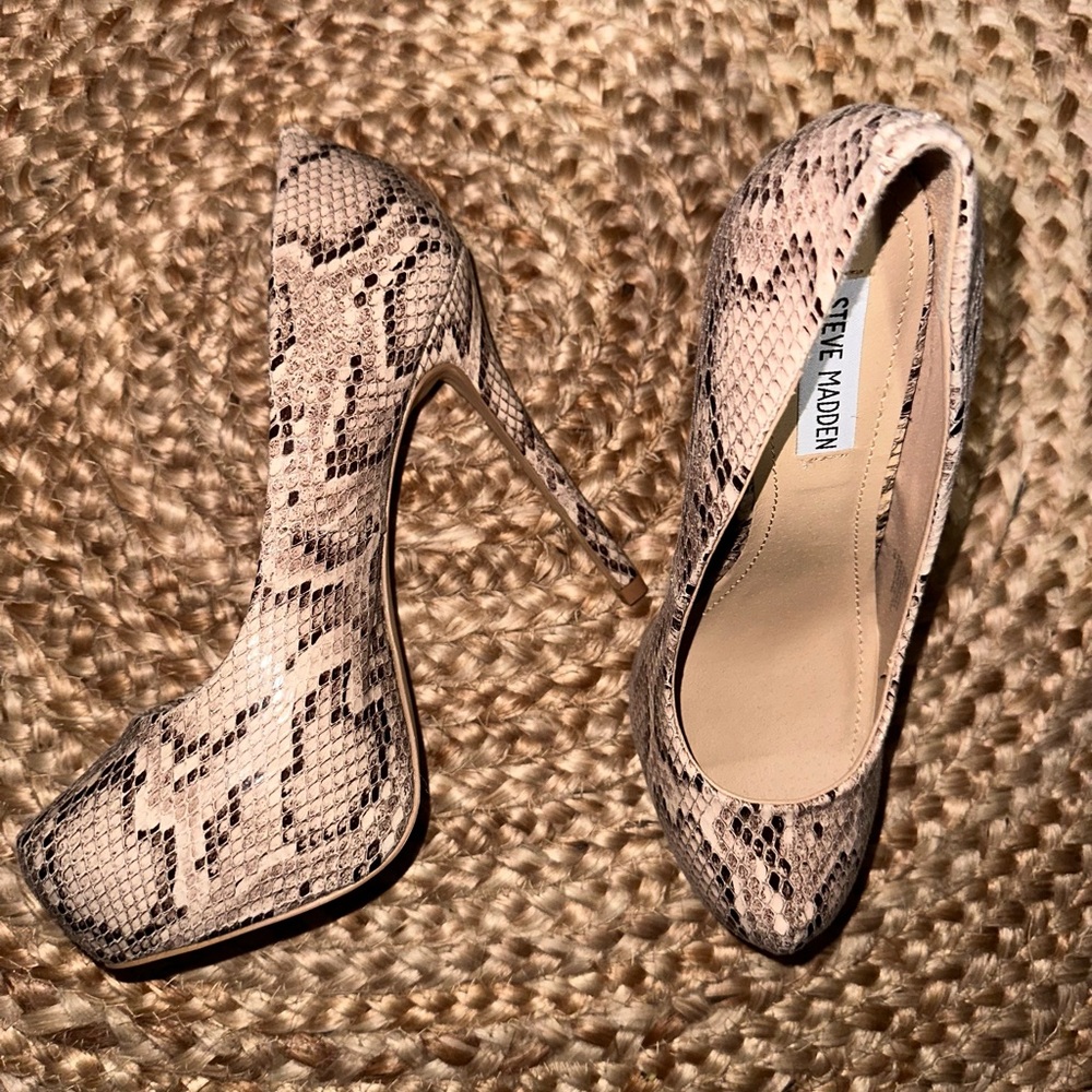Steven Madden Heels